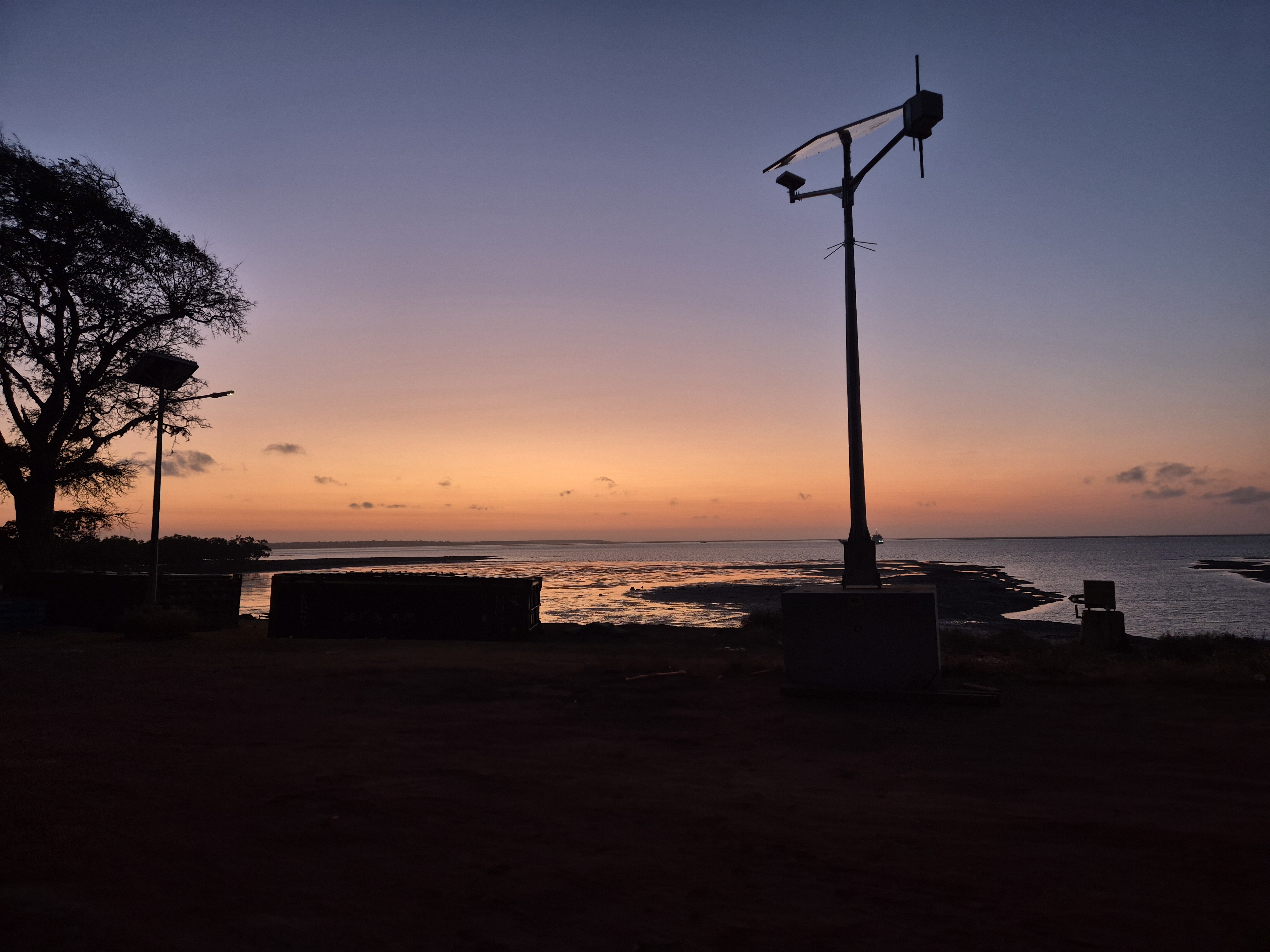 Remote NT Island Emergency Communication Towers Deployment